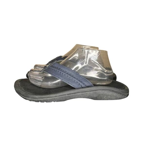 ***SOLD*** Mens Olukai Slip On Thong Sandals Size 8.5 Blue Black - Picture 1 of 5
